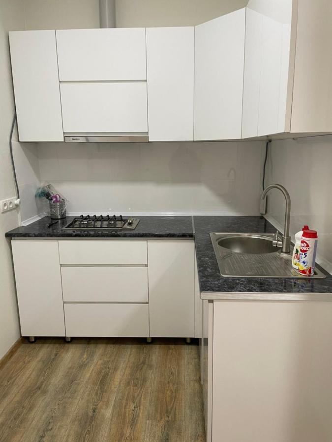 Apartment Comfort In อูเรคี ภายนอก รูปภาพ