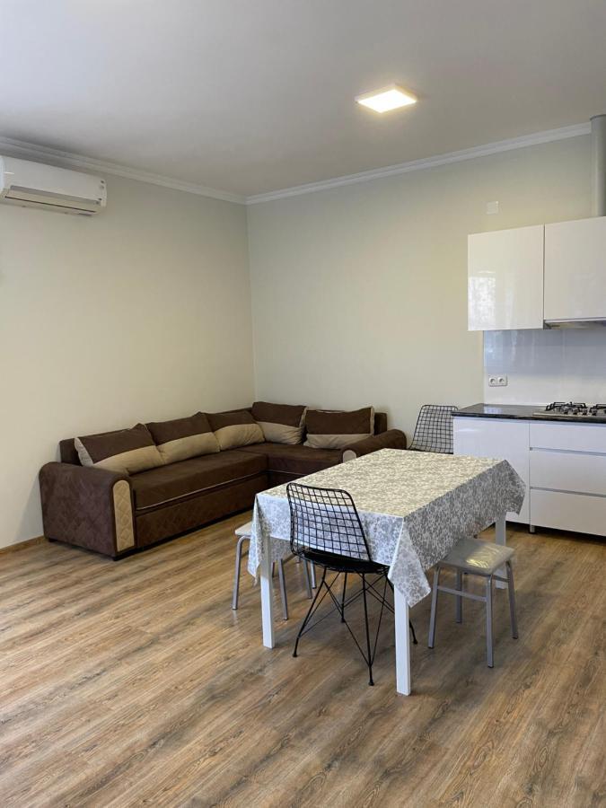 Apartment Comfort In อูเรคี ภายนอก รูปภาพ